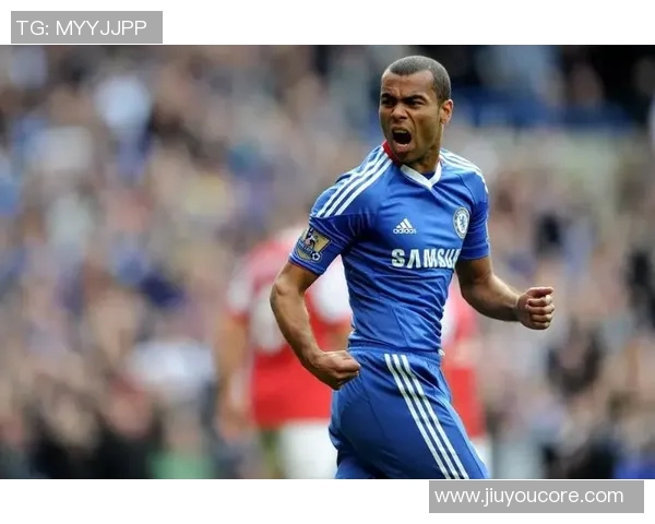 阿什利科尔评选英超最佳后卫阵容内维尔埃弗拉贝尔沃克与我同在