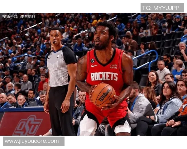 猛龙队与锋线新星朱利安里斯签约引发关注他是维密天使的弟弟 猛龙队与锋线新星朱利安里斯签约引发关注他是维密天使的弟弟