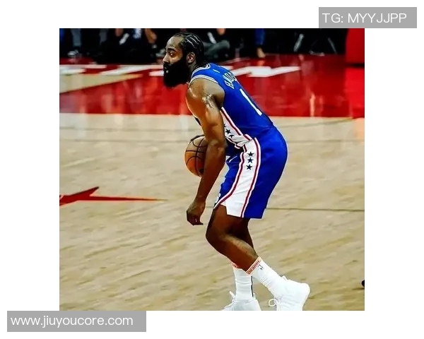 哈登半场表现低迷仅得6分助攻却有8次助攻球队面临挑战